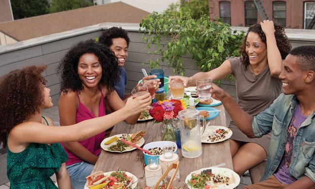 10 Tips to Make Outdoor Parties Unforgettable