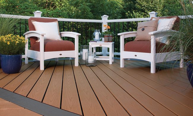 Use these DIY deck project tips for your next project - Family Life Tips Magazine