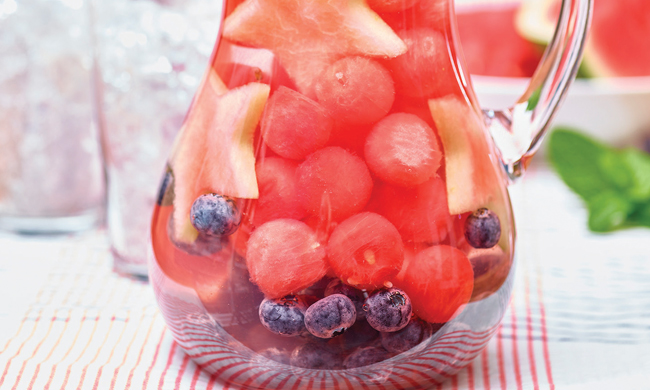 Recipe: Easy Summer Thirst Quencher – Watermelon-Infused Water